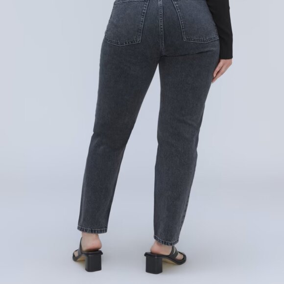 Everlane The '90s Cheeky Hourglass Jean Size 29 in Washed Black, Brand New - Picture 4 of 10